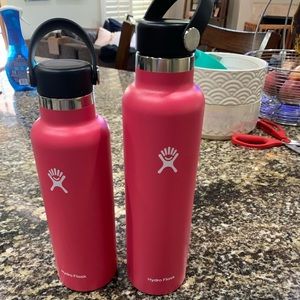 Set of Hydroflask Bottles